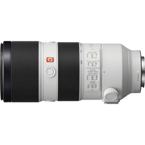 Sony FE 70-200mm f/2.8 GM OSS Lens Retail Kit