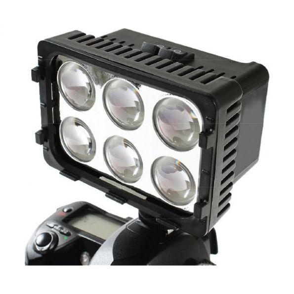 Precision DL-DV1300 On-camera LED Light